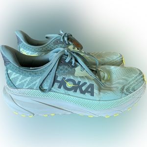 Women’s Hoka Size 10 WIDE -Challenger 7 Mist Green/Trellis Running Trail Shoe